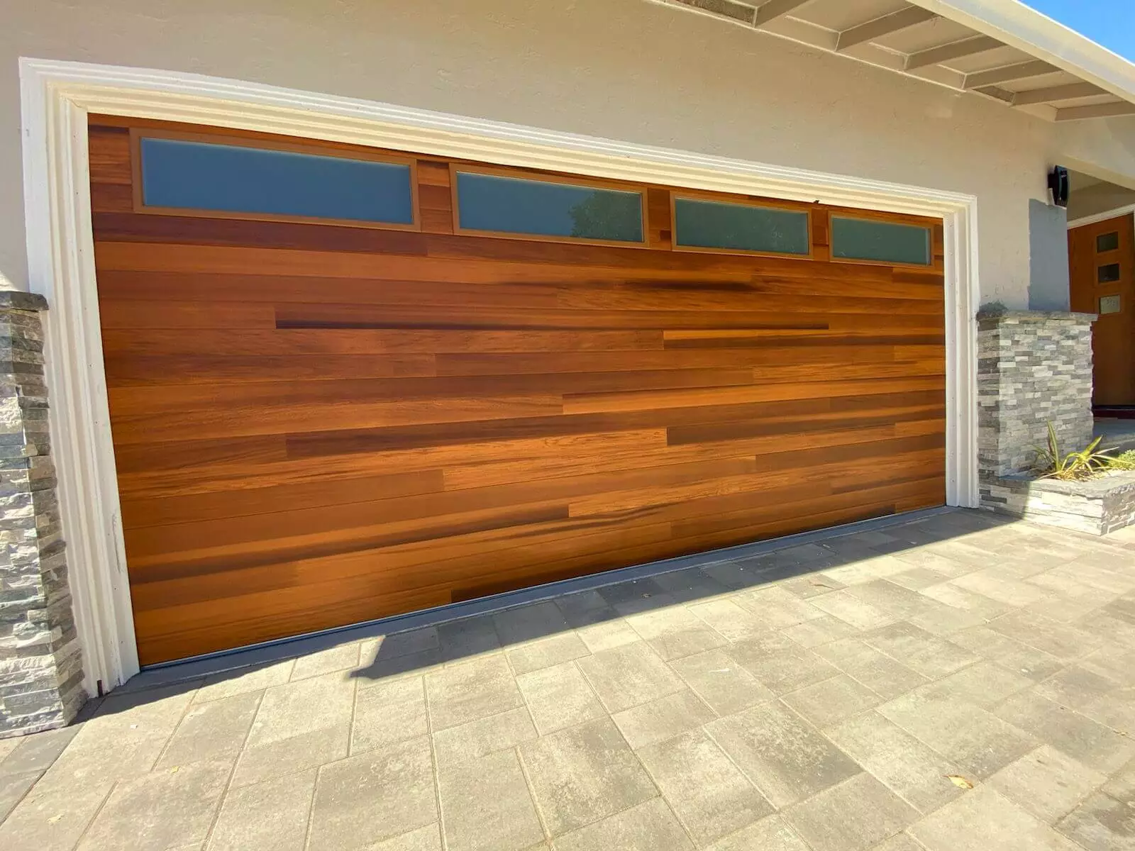 garage door replacement Hampton